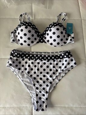 Cupshe Black & White Polka Dot Underwire Bikini Set